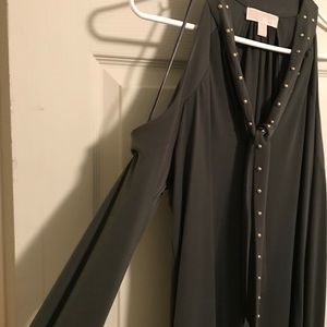 Michael Kors cold shoulder top. Green. Small